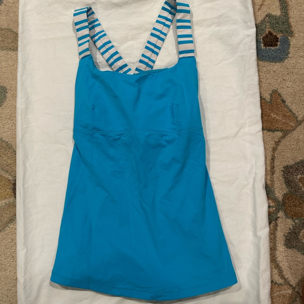 Lululemon tank top